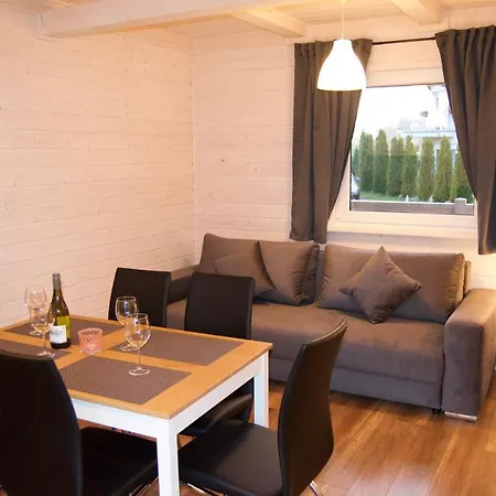 Feriehus Aurora - Caloroczne Nad Morzem W Dziwnowku Dziwnówek